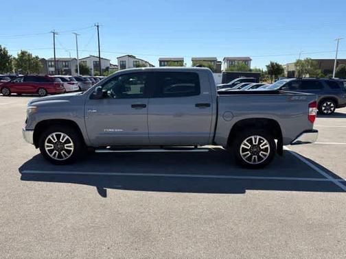 Cement 2020 Toyota Tundra SR5