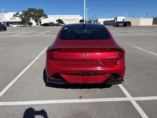 2021 Hyundai SONATA Limited