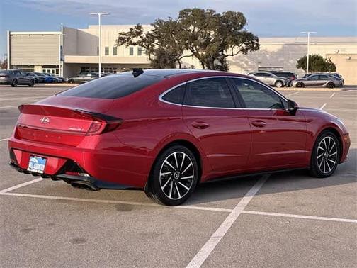 2021 Hyundai SONATA Limited