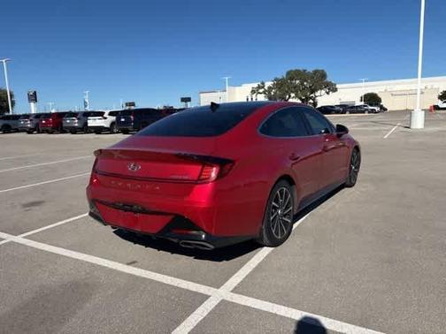 2021 Hyundai SONATA Limited