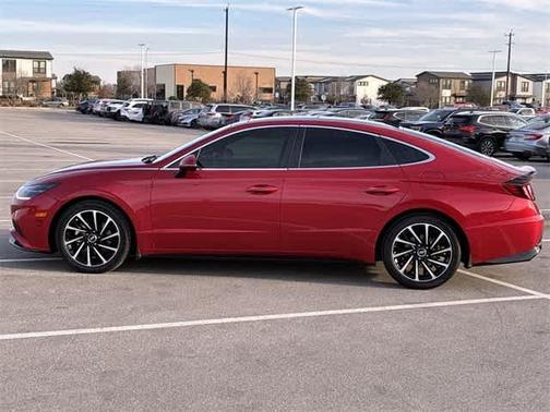 2021 Hyundai SONATA Limited