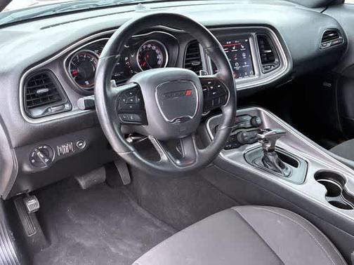 Octane Red Pearlcoat 2022 Dodge Challenger R/T Scat Pack