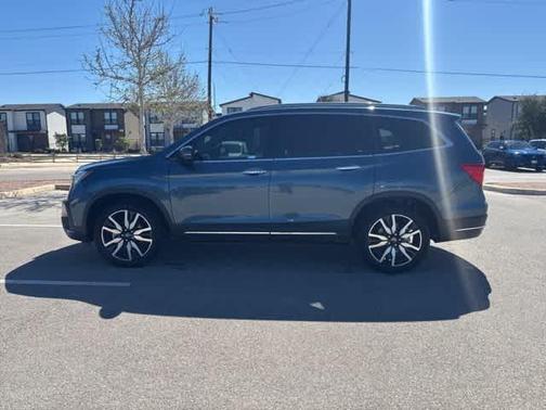 2021 Honda Pilot Touring 7-Passenger