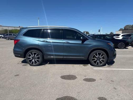 2021 Honda Pilot Touring 7-Passenger