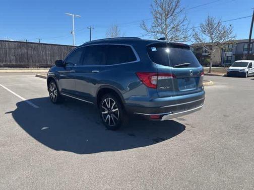 2021 Honda Pilot Touring 7-Passenger