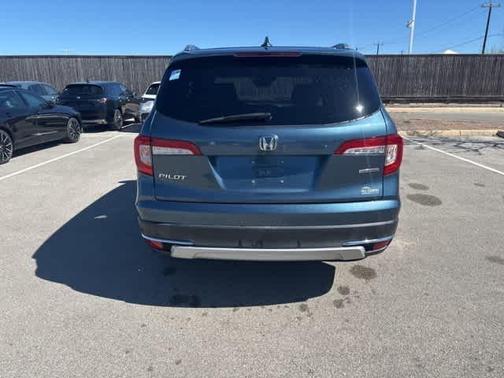 2021 Honda Pilot Touring 7-Passenger