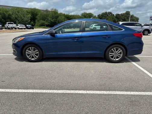 Lakeside Blue 2015 Hyundai SONATA SE