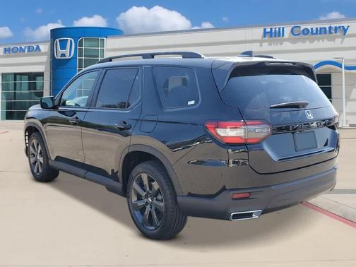 2025 Honda Pilot Sport