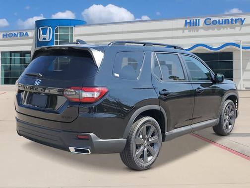 2025 Honda Pilot Sport