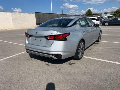 2023 Nissan Altima 2.5 SL
