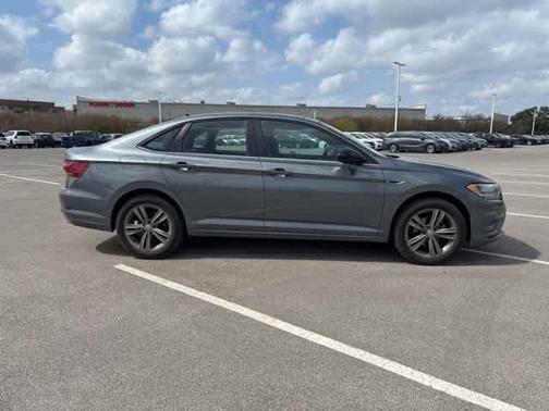 2019 Volkswagen Jetta 1.4T R-Line