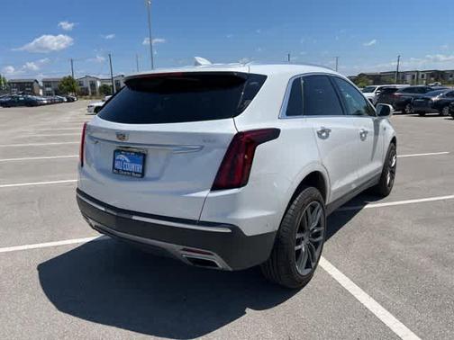 2020 Cadillac XT5 Premium Luxury