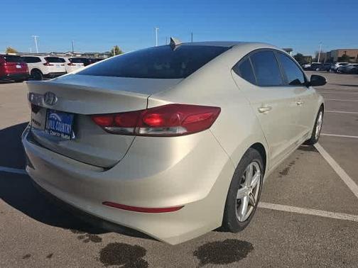 2017 Hyundai ELANTRA Value Edition