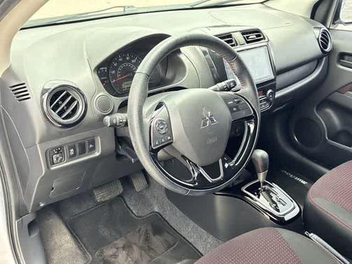 Starlight Silver Metallic 2022 Mitsubishi Mirage SE