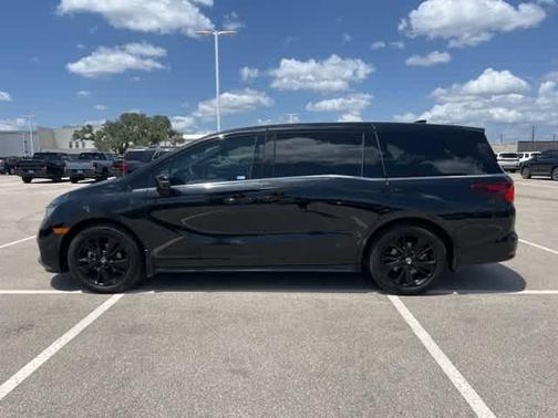 2024 Honda Odyssey Sport