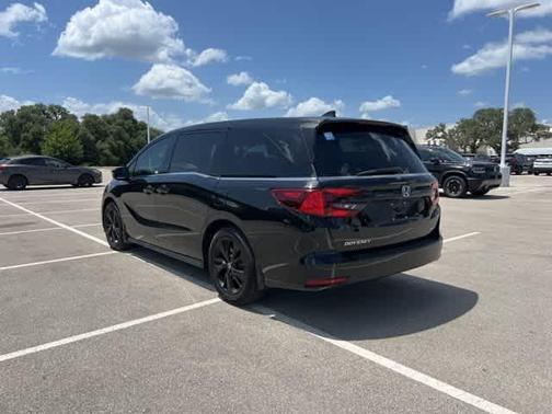 2024 Honda Odyssey Sport