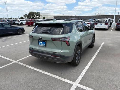 Green 2026 Chevrolet Equinox FWD ACTIV