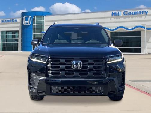 Crystal Black Pearl 2026 Honda Pilot Sport