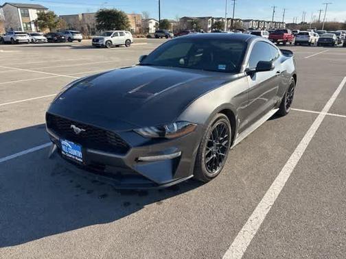 2020 Ford Mustang EcoBoost