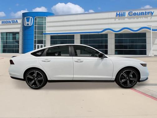 Platinum White Pearl 2026 Honda Accord Hybrid Sport