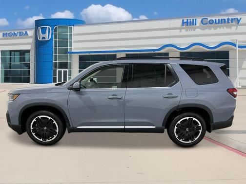 Sonic Gray Pearl 2026 Honda Pilot Touring