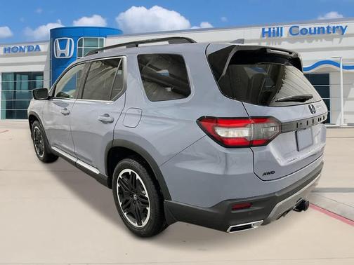 Sonic Gray Pearl 2026 Honda Pilot Touring