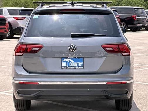 Platinum Gray Metallic 2023 Volkswagen Tiguan 2.0T S