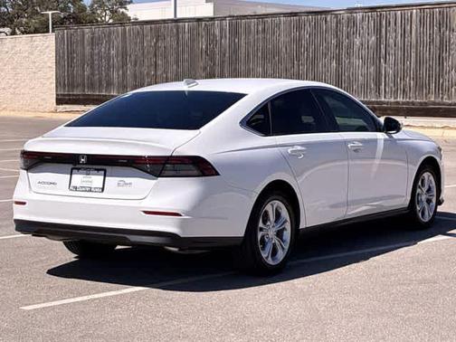 2025 Honda Accord LX