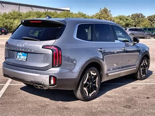 2023 Kia Telluride EX