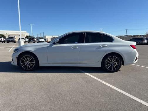 2020 BMW 330 i