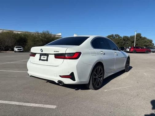 2020 BMW 330 i