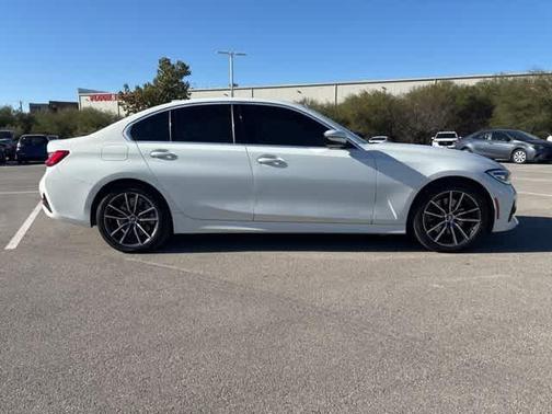 2020 BMW 330 i