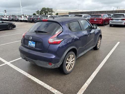 Cosmic Blue 2017 Nissan Juke S