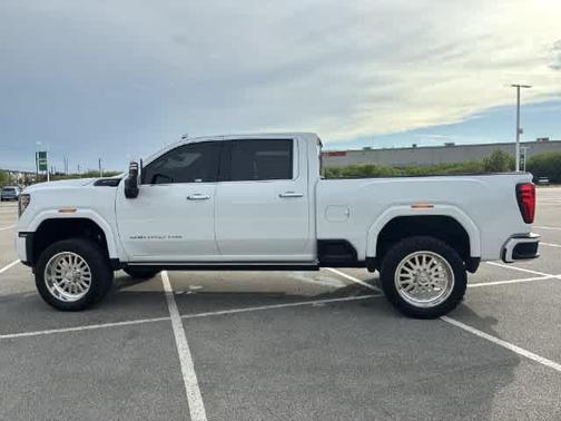 Summit White 2024 GMC Sierra 2500 Denali Ultimate