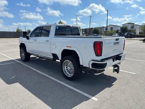 Summit White 2024 GMC Sierra 2500 Denali Ultimate