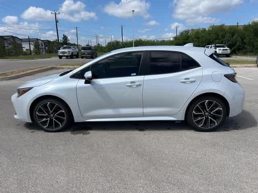2021 Toyota Corolla Hatchback XSE