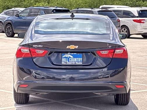 Dark Ash Metallic 2023 Chevrolet Malibu LT