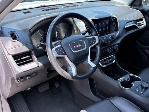 Summit White 2024 GMC Terrain SLT