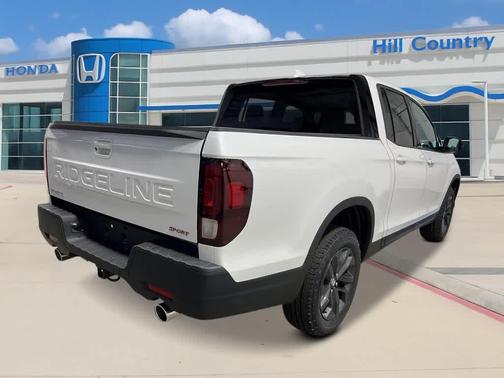 Platinum White Pearl 2026 Honda Ridgeline Sport