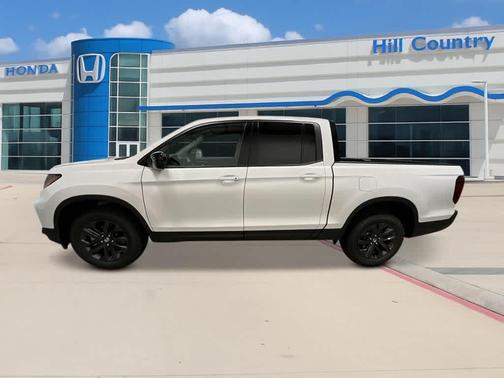Platinum White Pearl 2026 Honda Ridgeline Sport