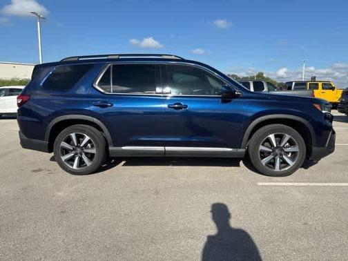 2024 Honda Pilot Touring