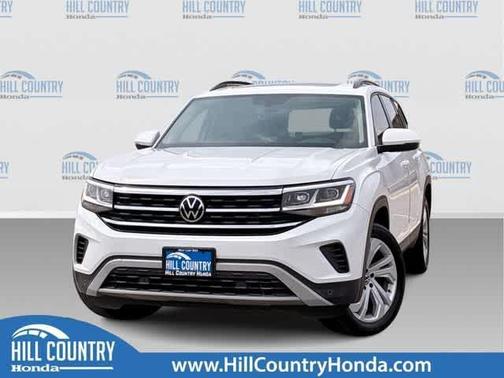 2022 Volkswagen Atlas 3.6L SE w/Technology