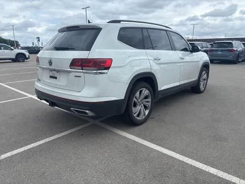 2022 Volkswagen Atlas 3.6L SE w/Technology