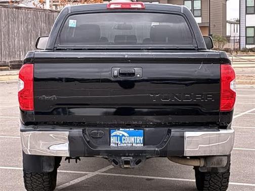 2017 Toyota Tundra SR5