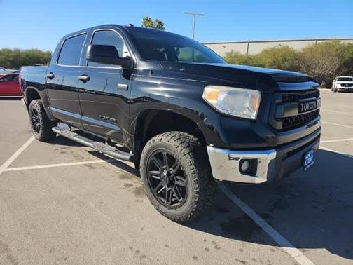 2017 Toyota Tundra SR5