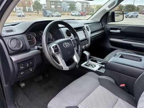 2017 Toyota Tundra SR5