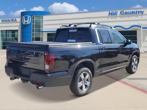 Crystal Black Pearl 2026 Honda Ridgeline RTL