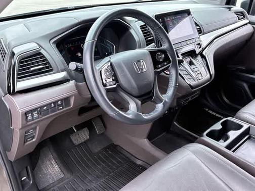 Pacific Pewter Metallic 2023 Honda Odyssey Touring