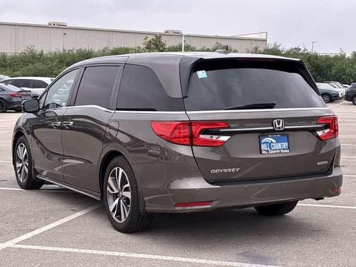 Pacific Pewter Metallic 2023 Honda Odyssey Touring