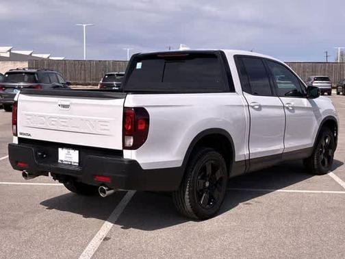 2025 Honda Ridgeline Black Edition